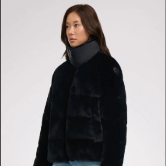 Vanita Women's Boxy Reversible Puffer - Picture 5 of 5